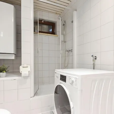 Flatista Homes - Garden House * Munich