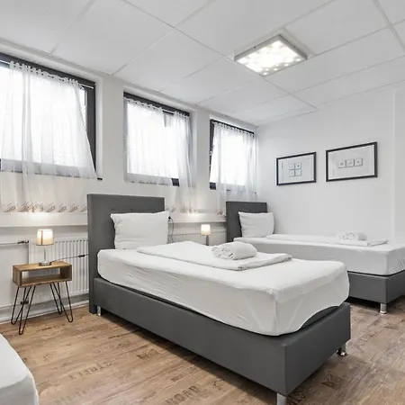 Flatista Homes - Garden House Munich
